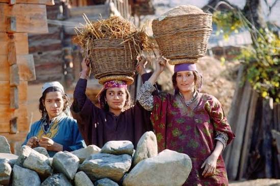 Kashmiri handicrafts
